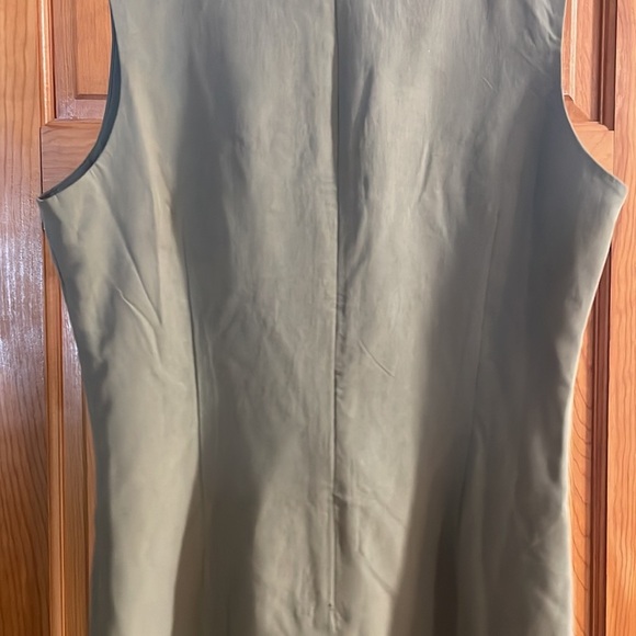 Express petite 5/6 100% silk green dress good condition - Picture 4 of 4